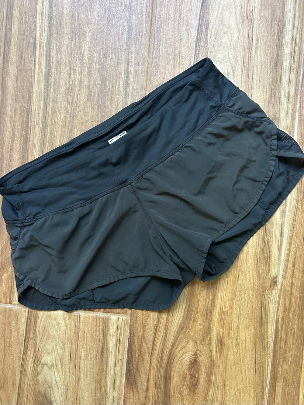 lululemon Wet Dry Warm Black Athletic Running Shorts S/M